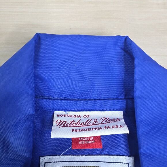 Milwaukee Brewers Mitchell & Ness Cooperstown Collection Baseball Jacket Medium - Picture 3 of 9